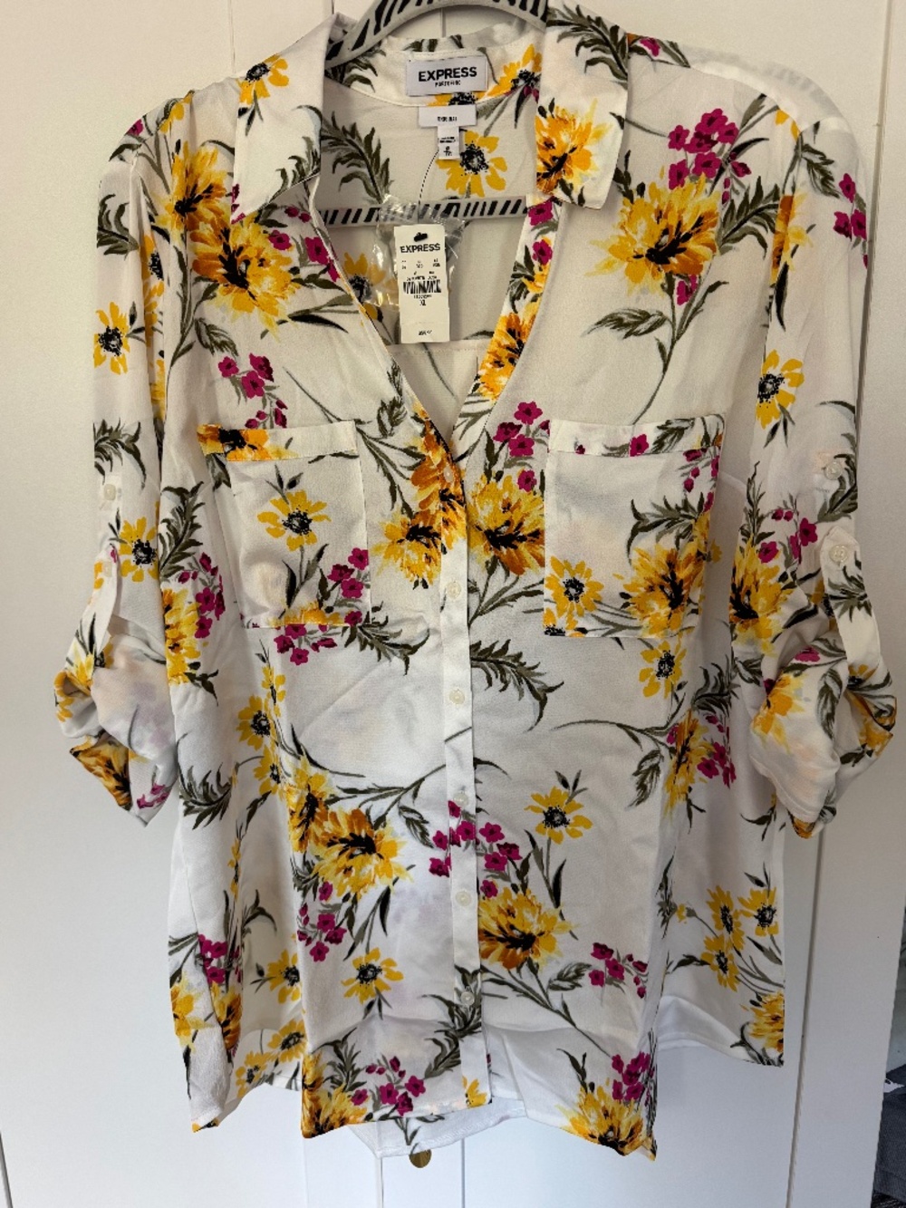 NWT Express Portofino Shirt XL White Yellow Floral Original Fit